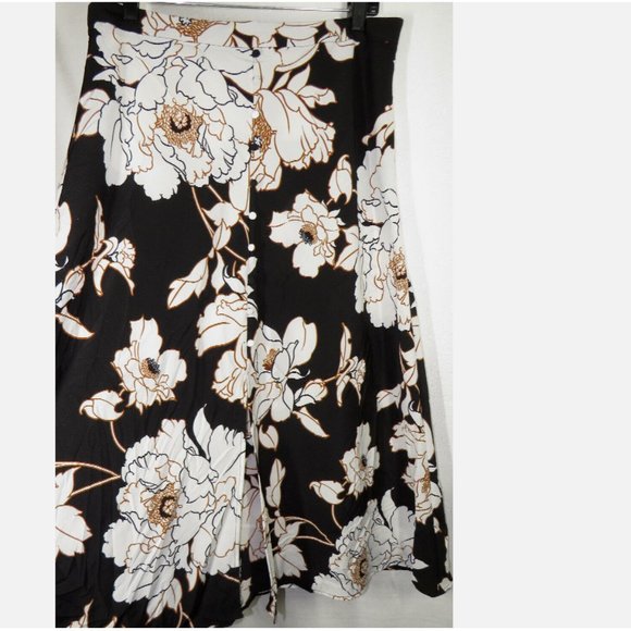 APT. 9 Women's Black Floral Front Slit Midi Skirt Decorative Buttons Size Large - Picture 7 of 10